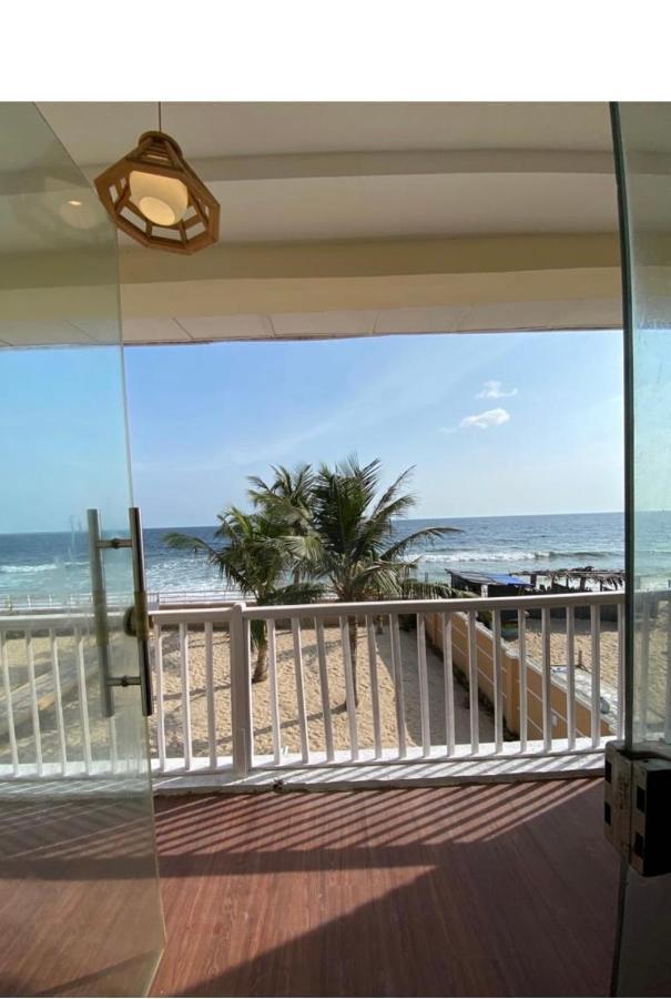 Oceanfront Wavecrest Hotel Lekki Ngoại thất bức ảnh