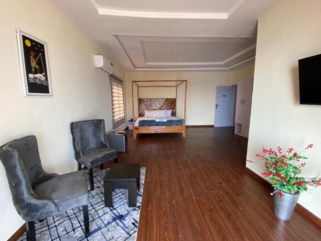 Oceanfront Wavecrest Hotel Lekki Ngoại thất bức ảnh